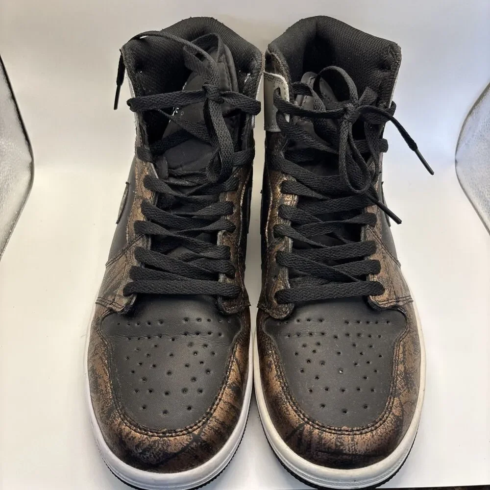 Nike Air Jordan 1 Retro High OG Patina Rust Copper Size 9.5 555088-134